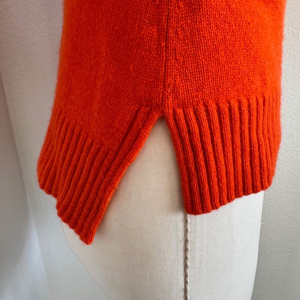 Neiman Marcus 100% Cashmere Turtle Neck Sweater Size XS - Picture 10 of 12